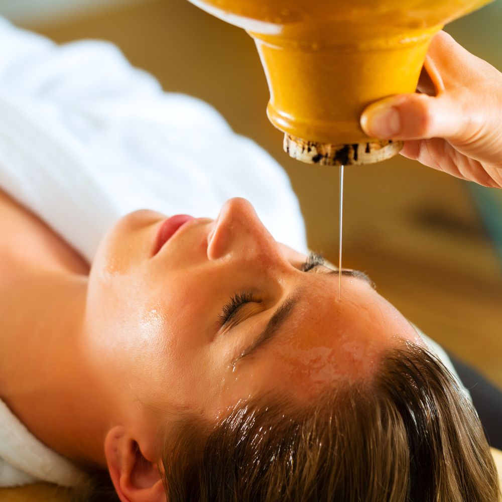 Shirodhara Healing Therapy | Herbal Treatment for Sleep